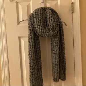 Forever 21 Gray Knitted Scarf